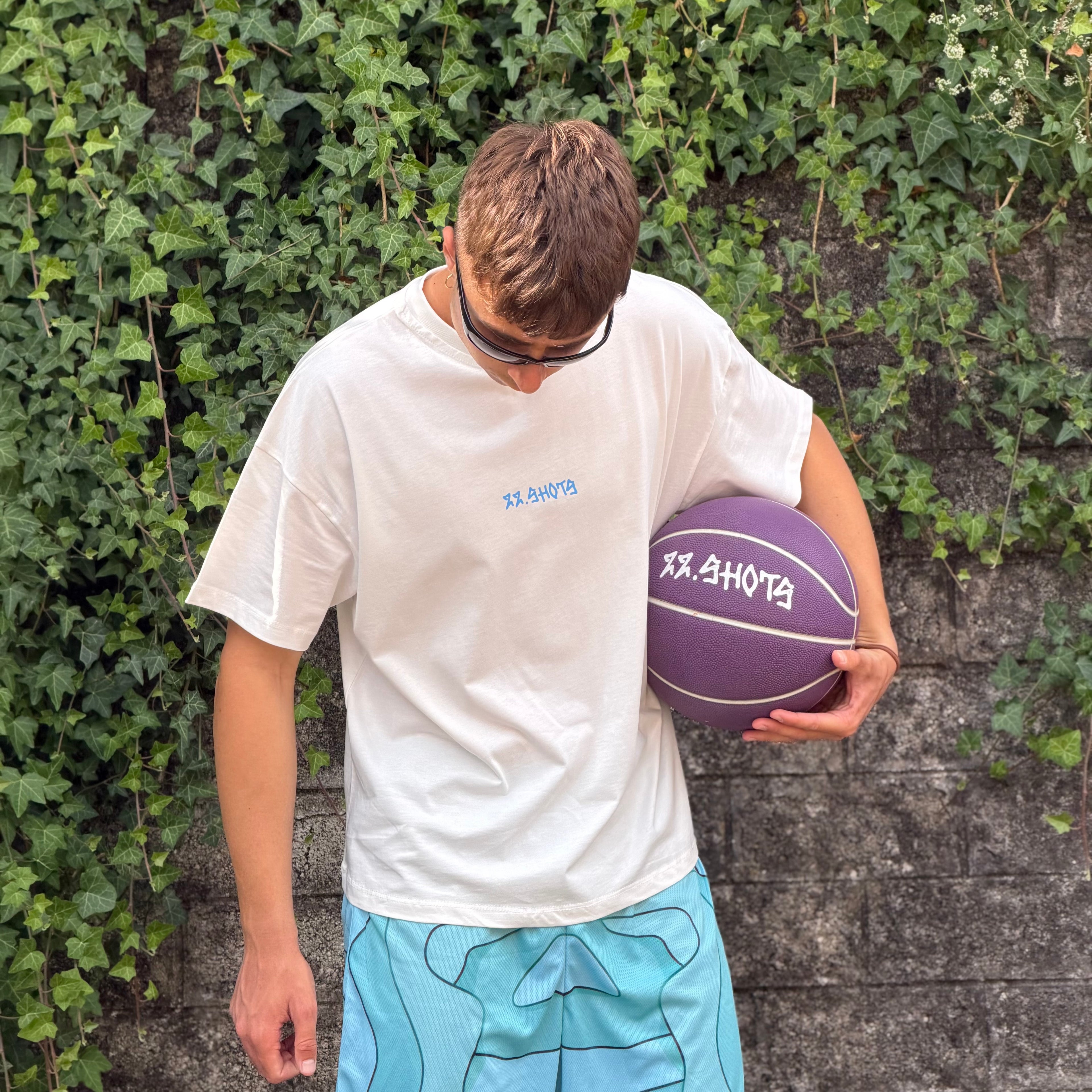 Bundle Easy Buckets Tee+ Azure Shorts